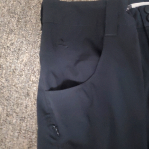 Black skirt with built-in shorts (skort) - Picture 3 of 5